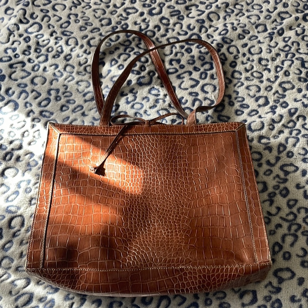 Liz Claiborne purse